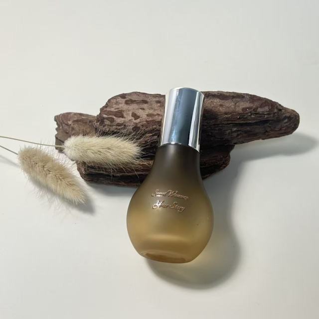 FOUNDATION BOTTLE