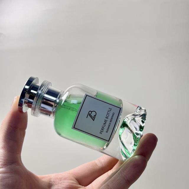 PERFUME BOTTLE