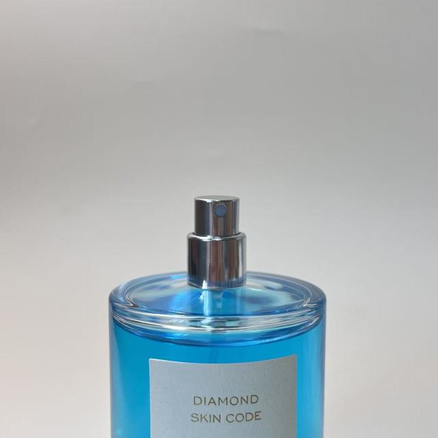 PERFUME BOTTLE