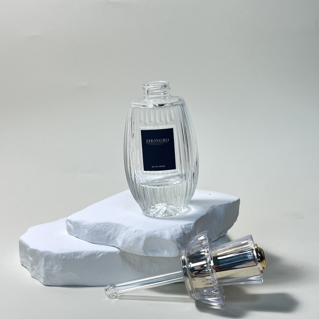 ESSENTIAL OIL BOTTLE