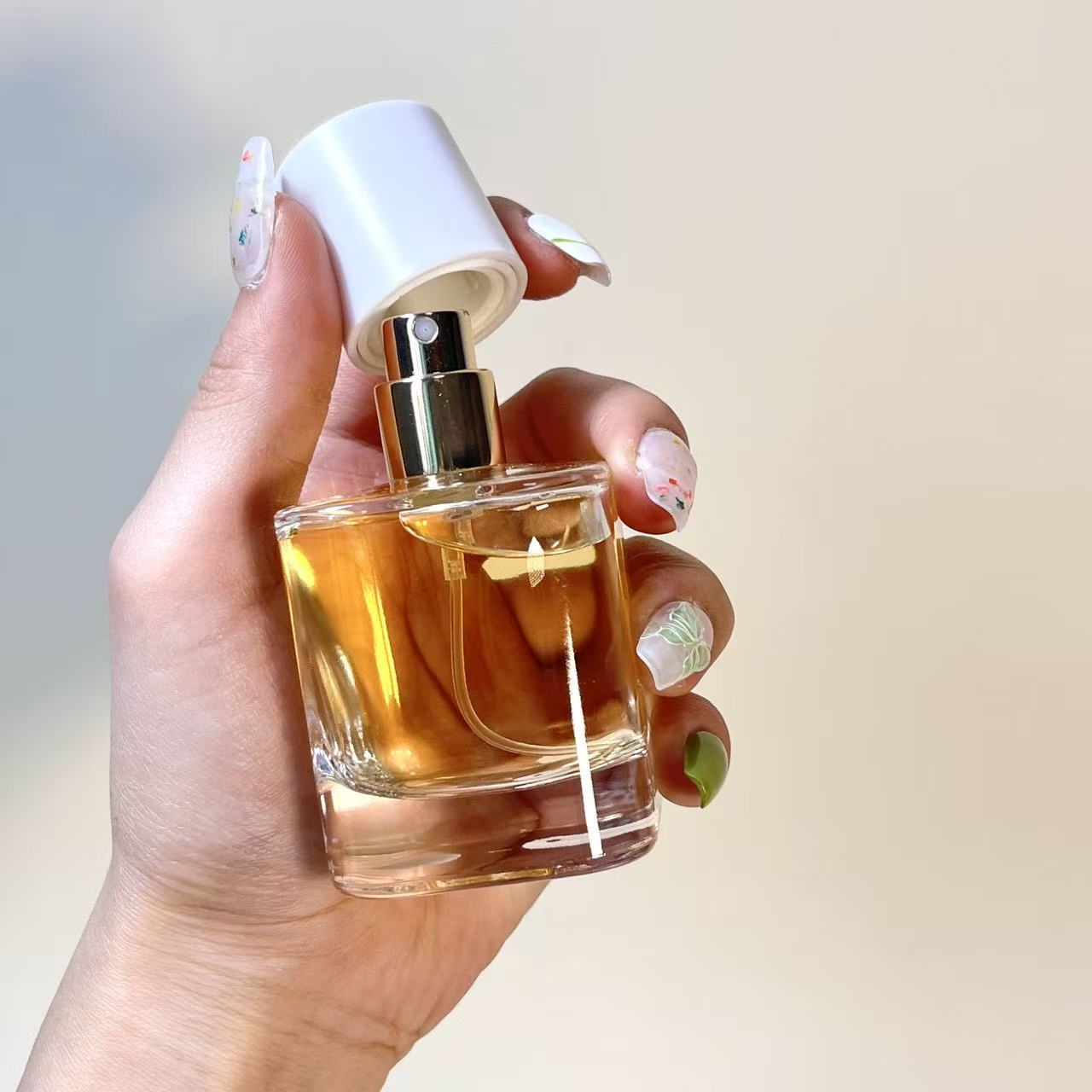 PERFUME BOTTLE