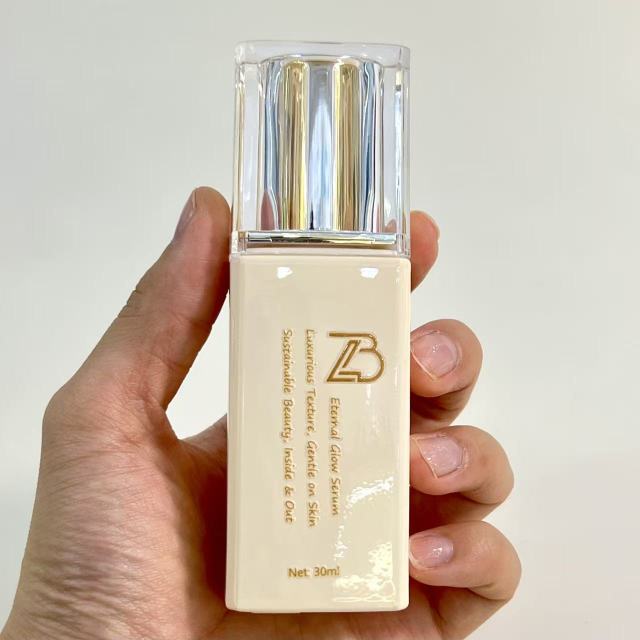 FOUNDATION BOTTLE