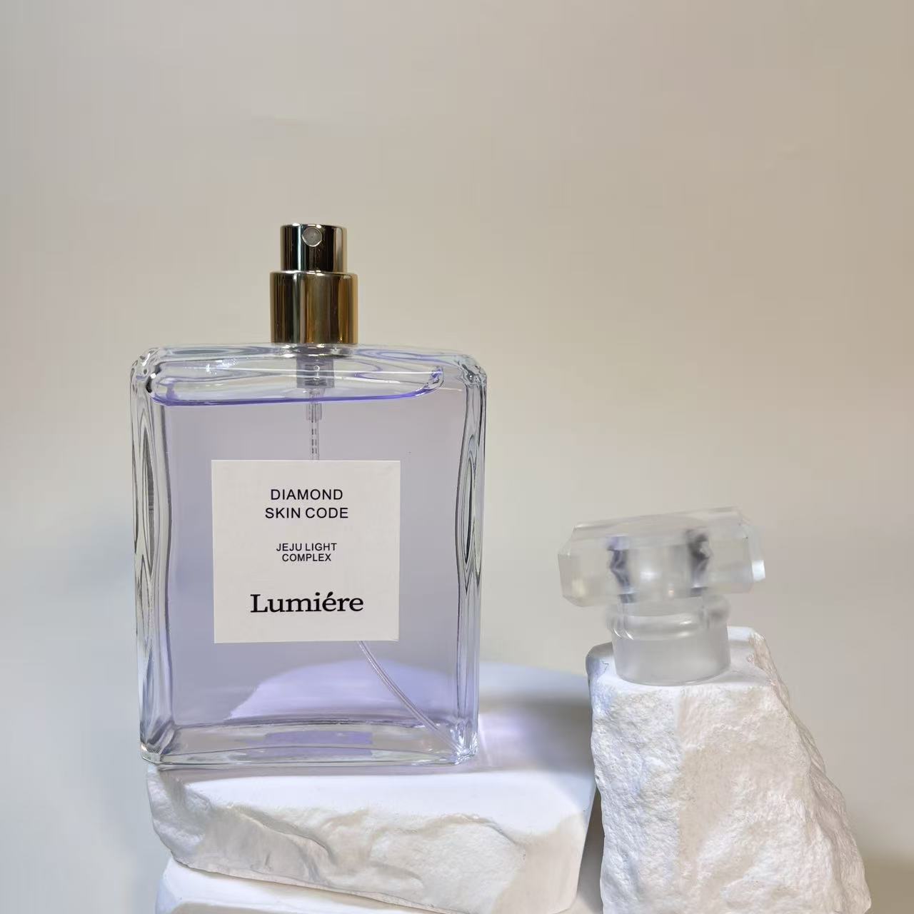 PERFUME BOTTLE