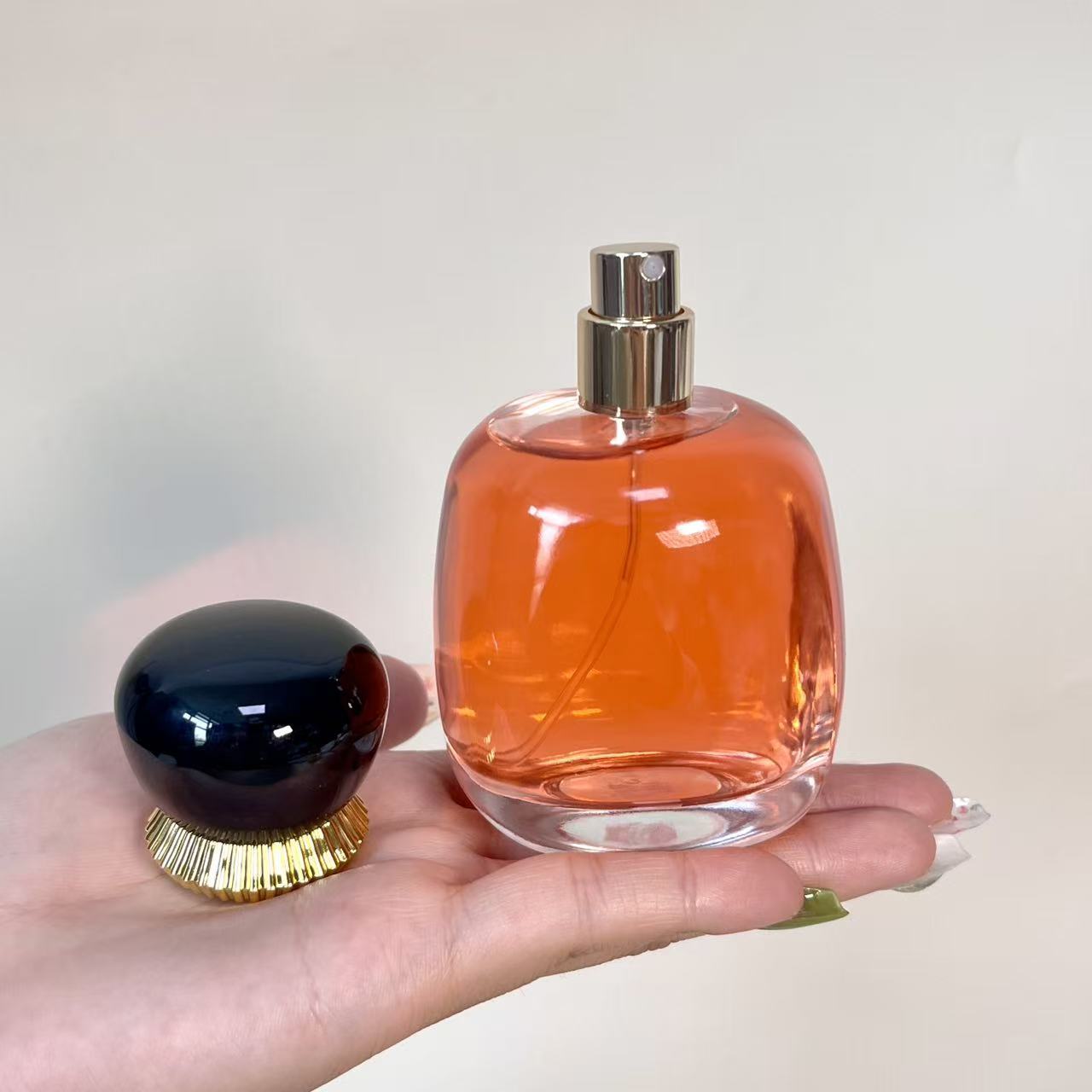 PERFUME BOTTLE