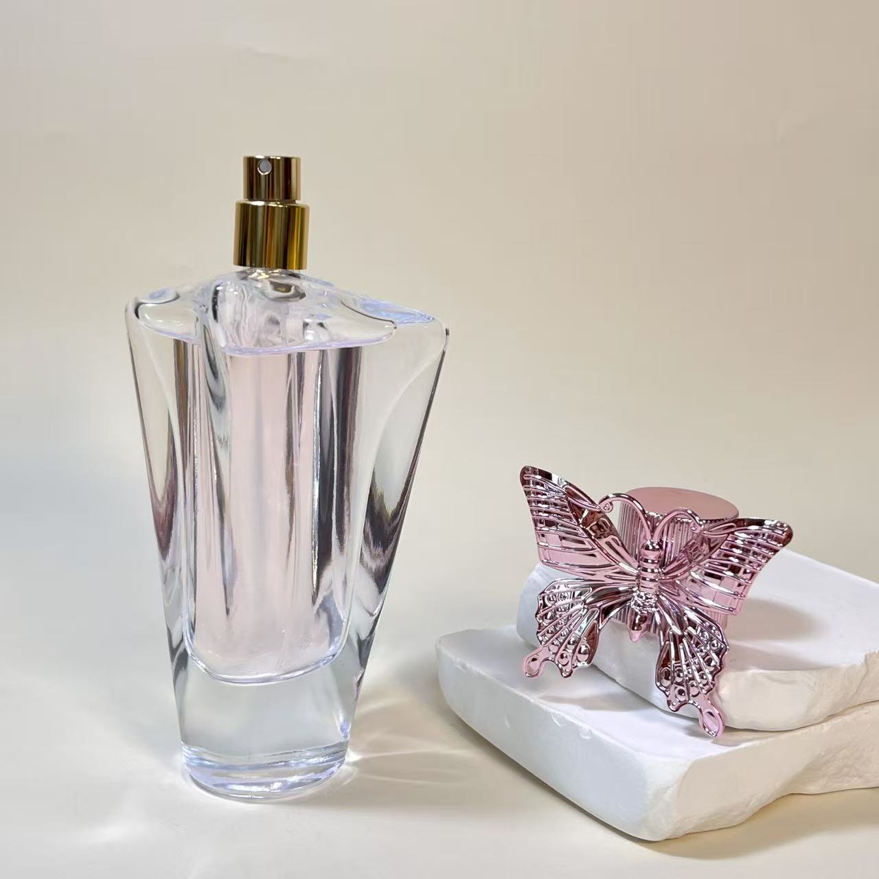 PERFUME BOTTLE
