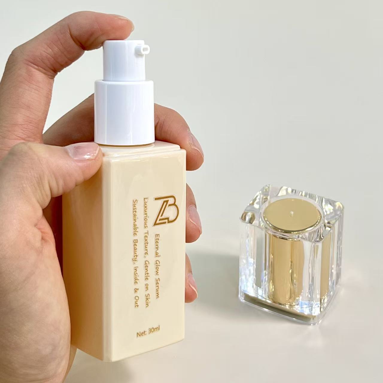 FOUNDATION BOTTLE