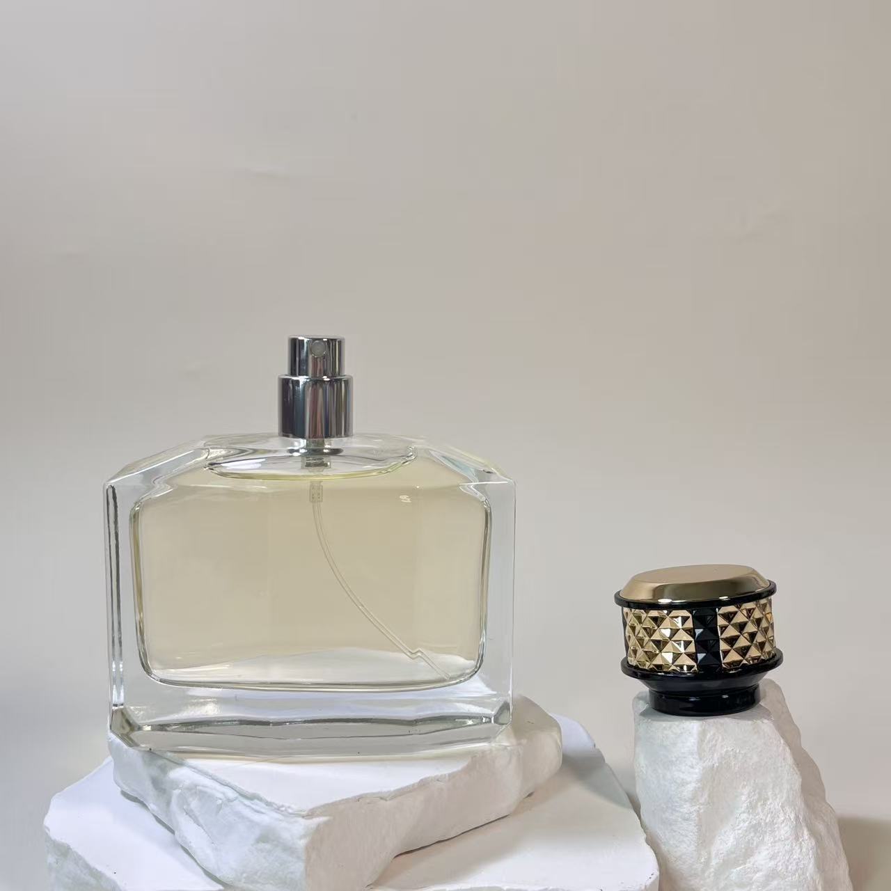 PERFUME BOTTLE