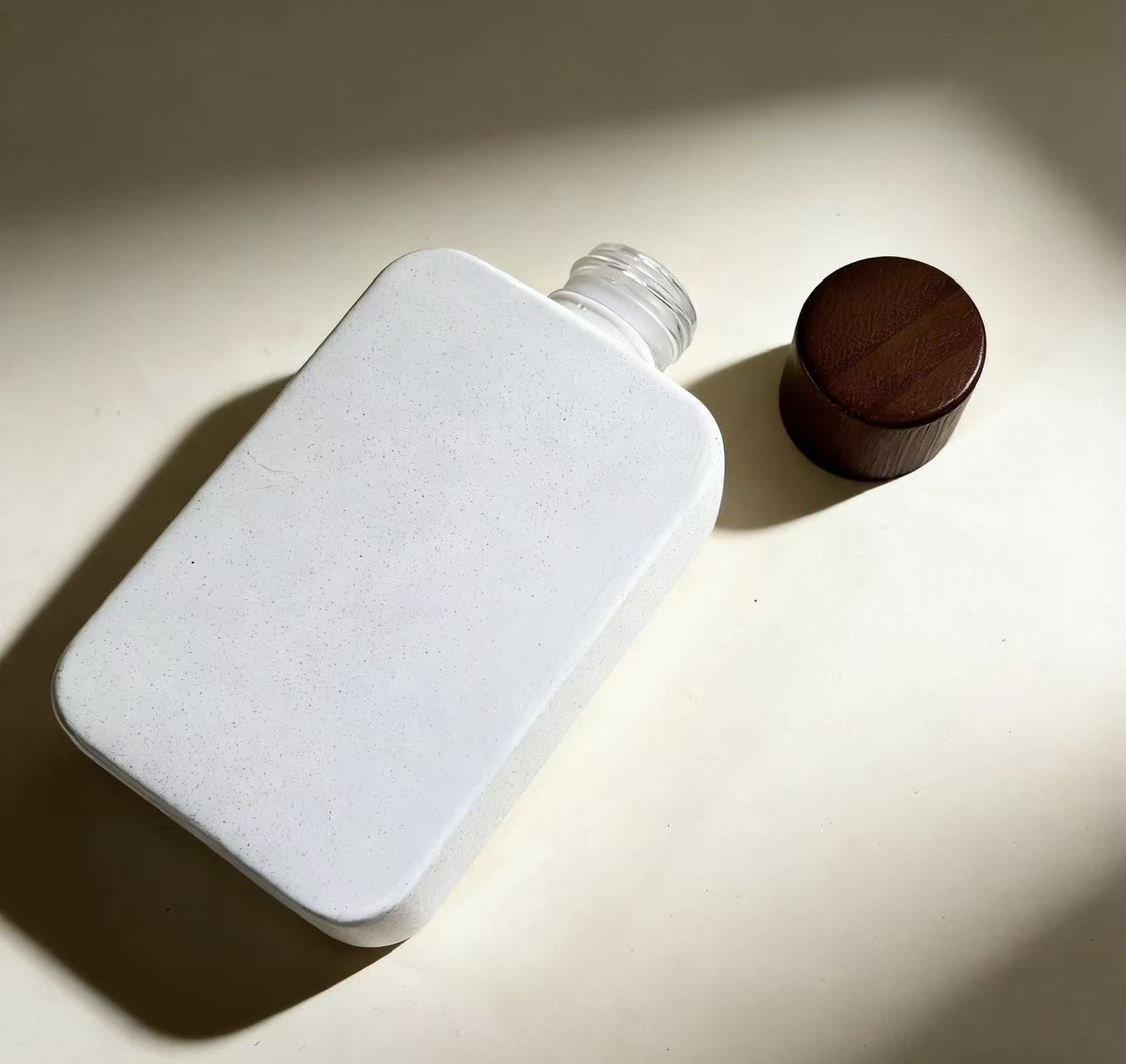 TONER BOTTLE