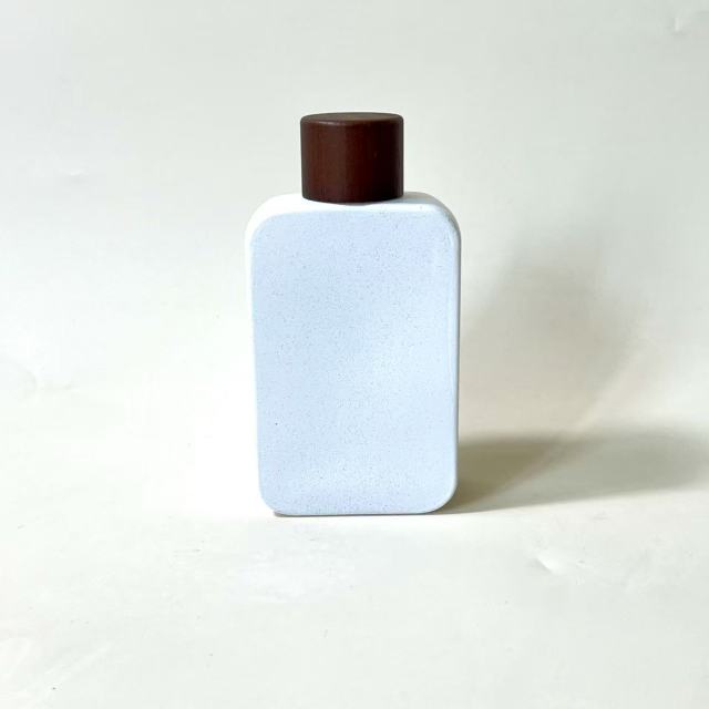 TONER BOTTLE