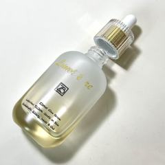 ESSENTIAL OIL BOTTLE