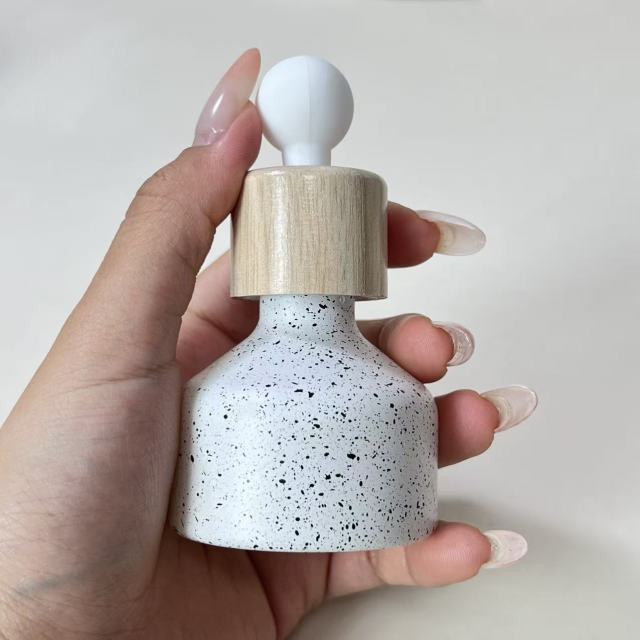 ESSENTIAL OIL DROPPER BOTTLE