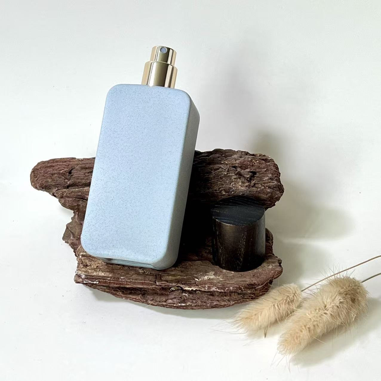 PERFUME BOTTLE