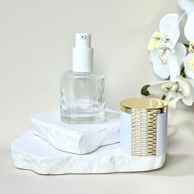 FOUNDATION LIQUID BOTTLE, CONCEALER LIQUID BOTTLE, LIP GLOSS BOTTLE, EYE SHADOW LIQUID BOTTLE