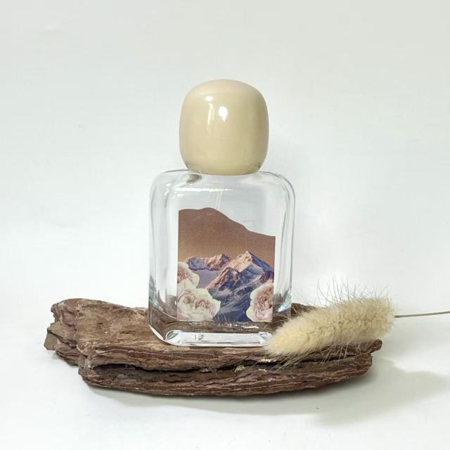 PERFUME BOTTLE