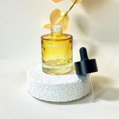 ESSENTIAL OIL BOTTLE