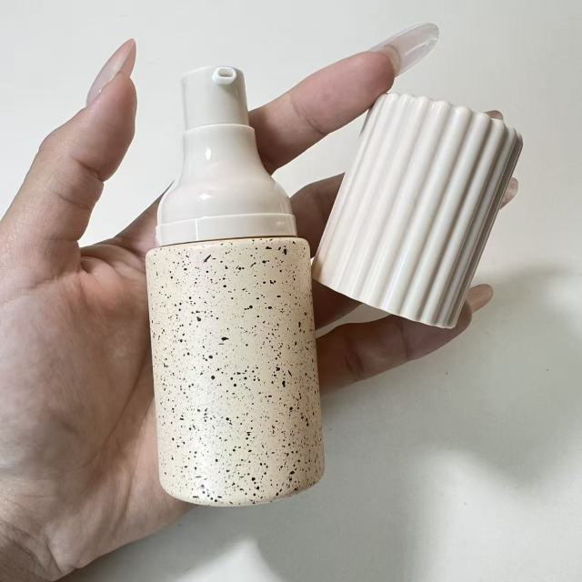 FOUNDATION BOTTLE