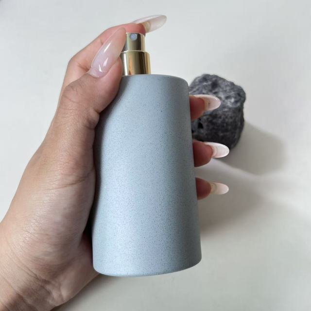 PERFUME BOTTLE