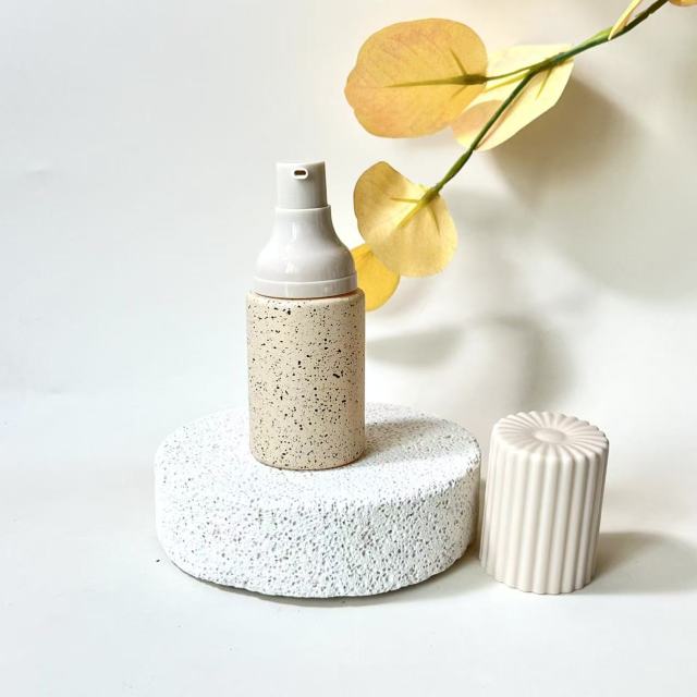 FOUNDATION BOTTLE
