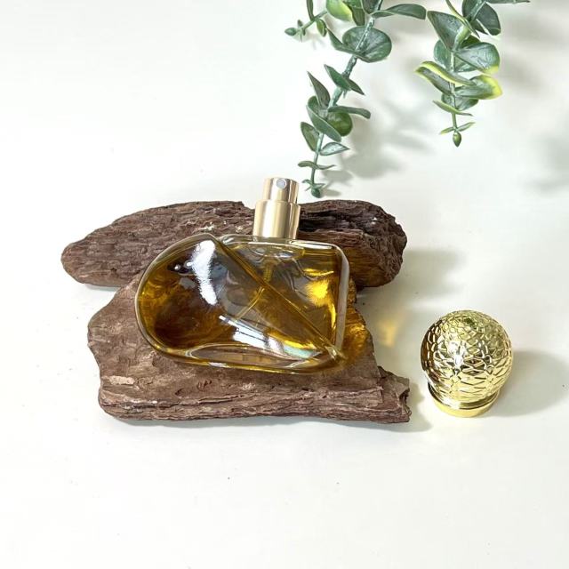 PERFUME BOTTLE