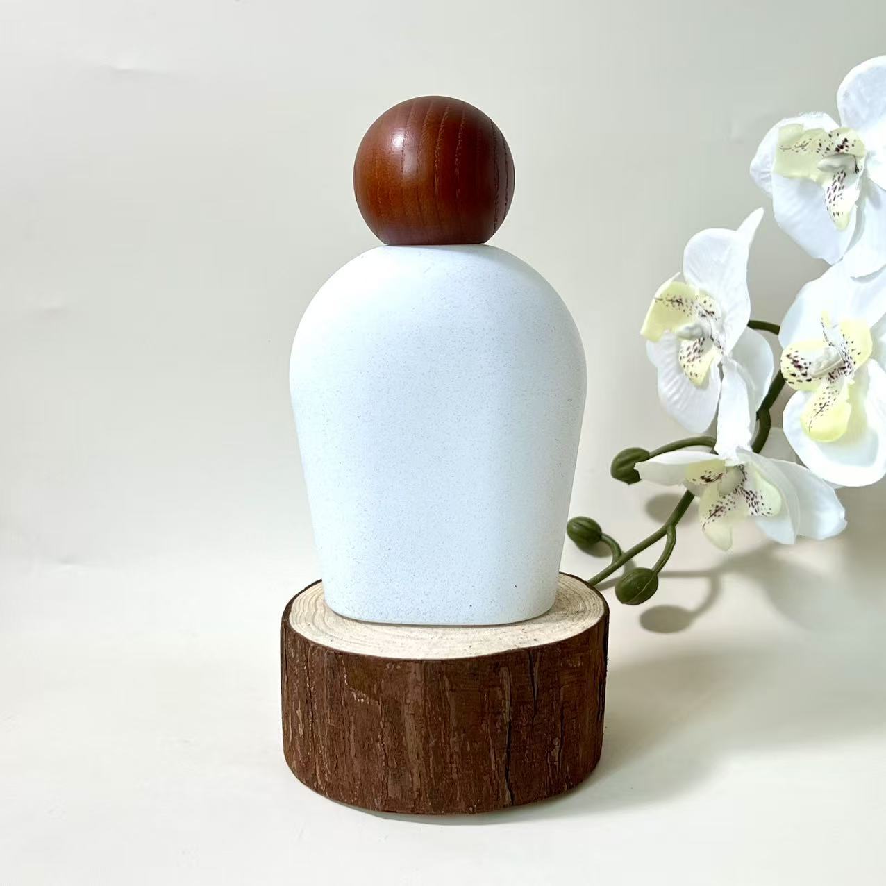 PERFUME BOTTLE