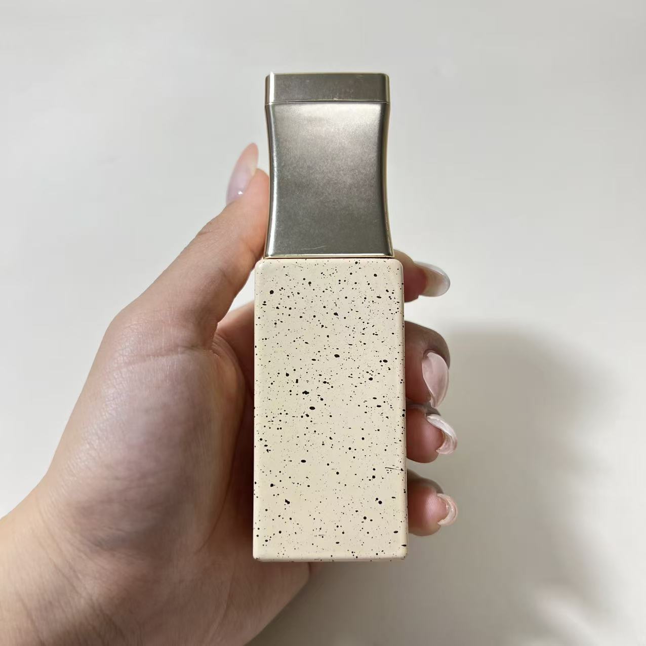 FOUNDATION BOTTLE