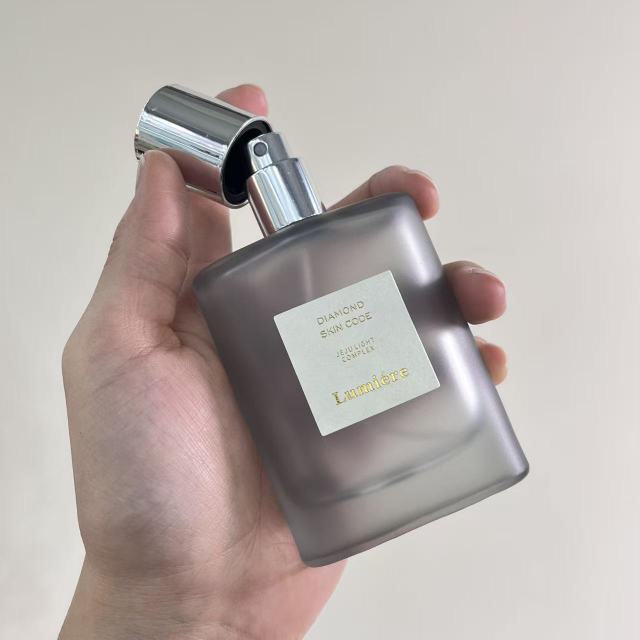 PERFUME BOTTLE