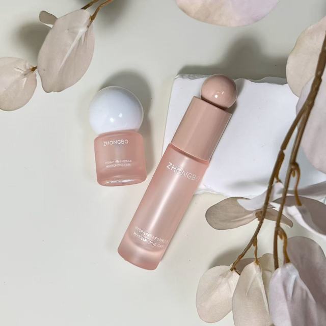 FOUNDATION BOTTLE