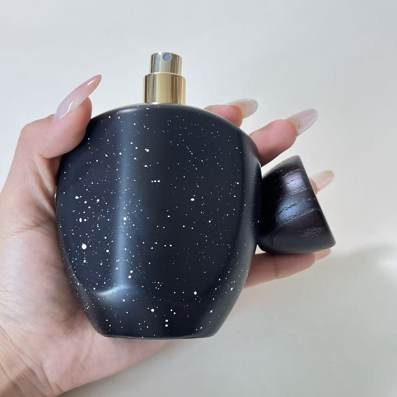 PERFUME BOTTLE