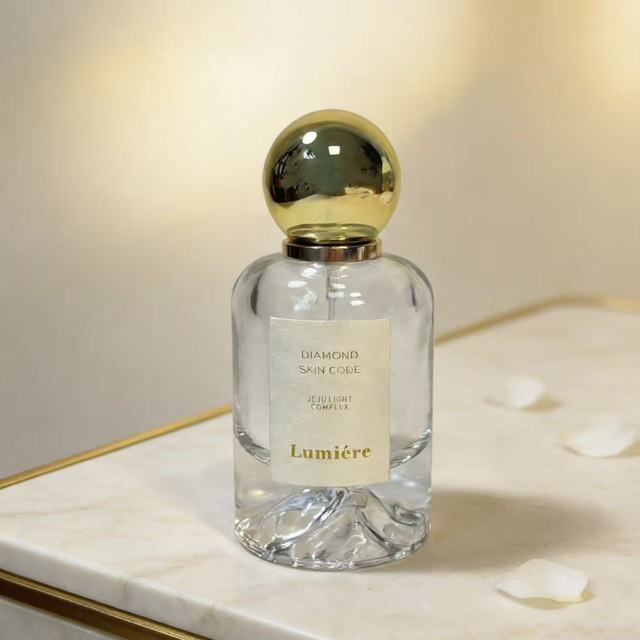 PERFUME BOTTLE