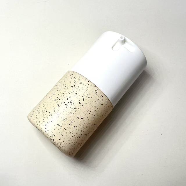 FOUNDATION BOTTLE