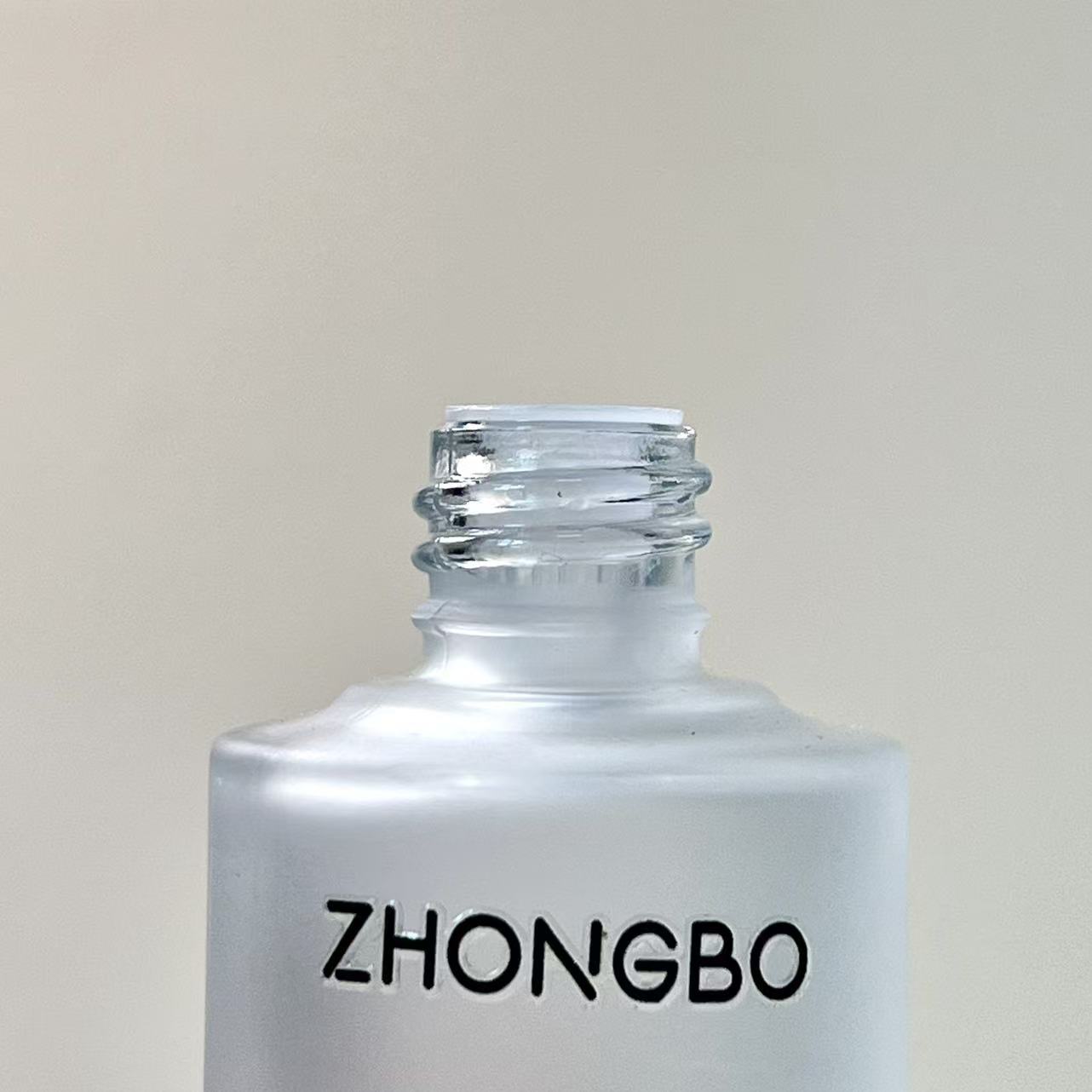 ESSENTIAL OIL DROPPER BOTTLE