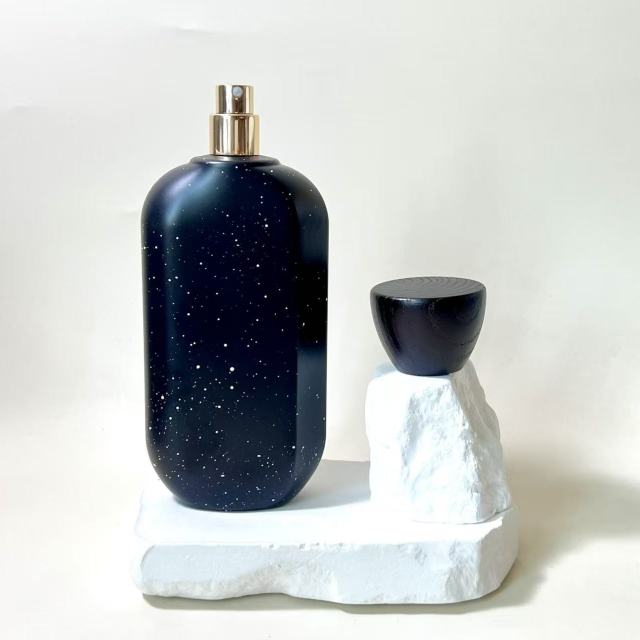 PERFUME BOTTLE