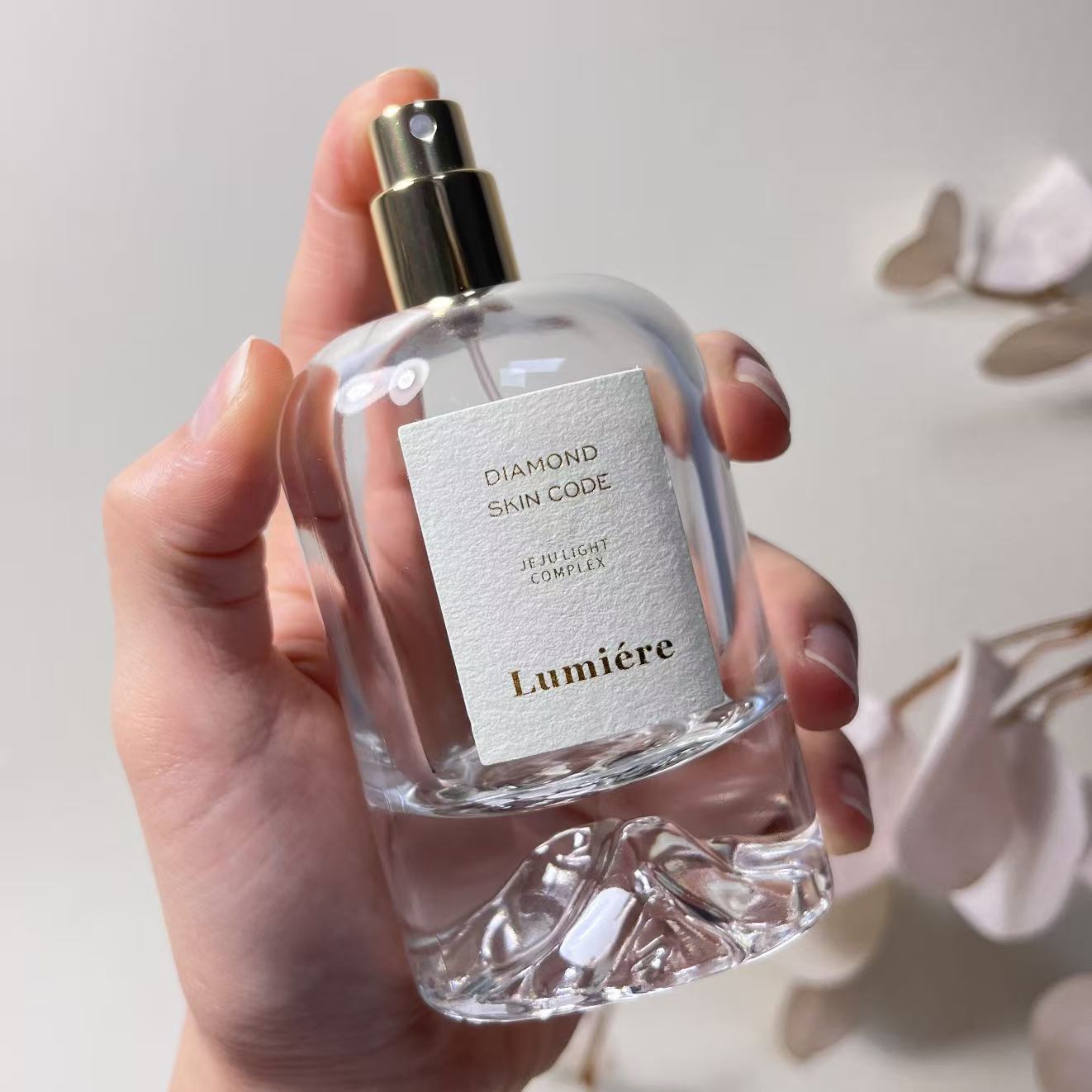 PERFUME BOTTLE