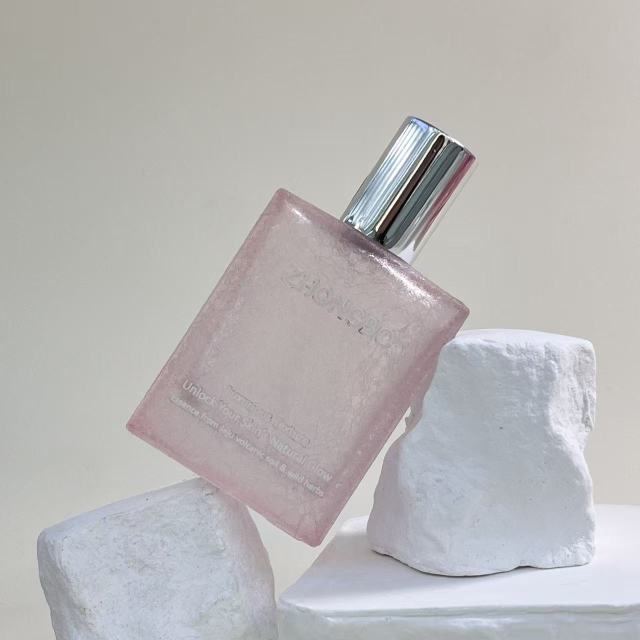 PERFUME BOTTLE