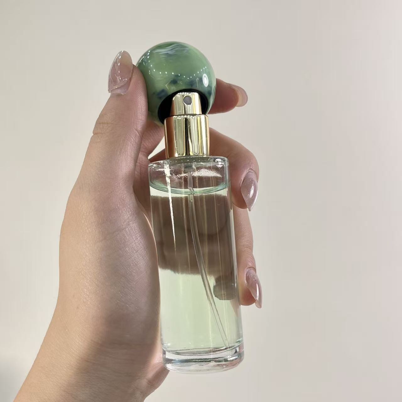 PERFUME BOTTLE