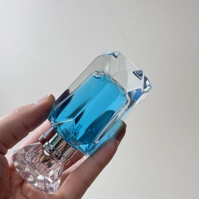 PERFUME BOTTLE