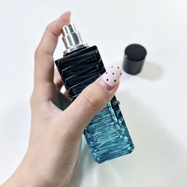 PERFUME BOTTLE