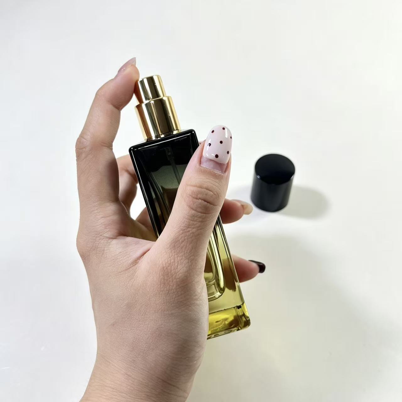 PERFUME BOTTLE