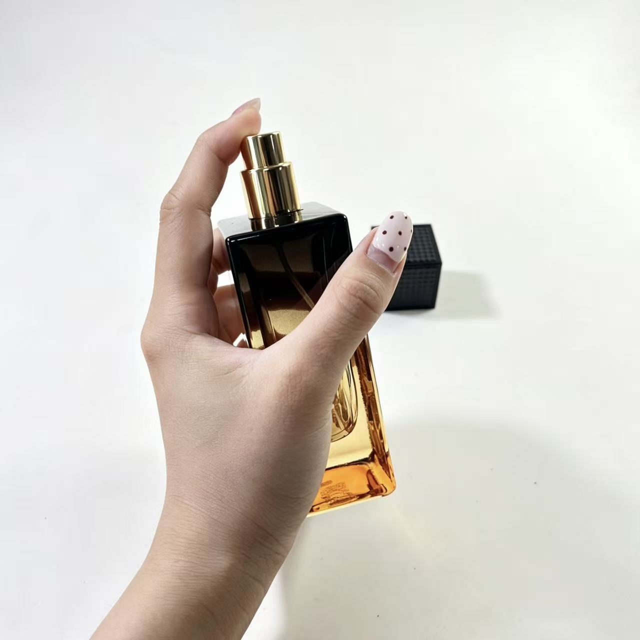 PERFUME BOTTLE