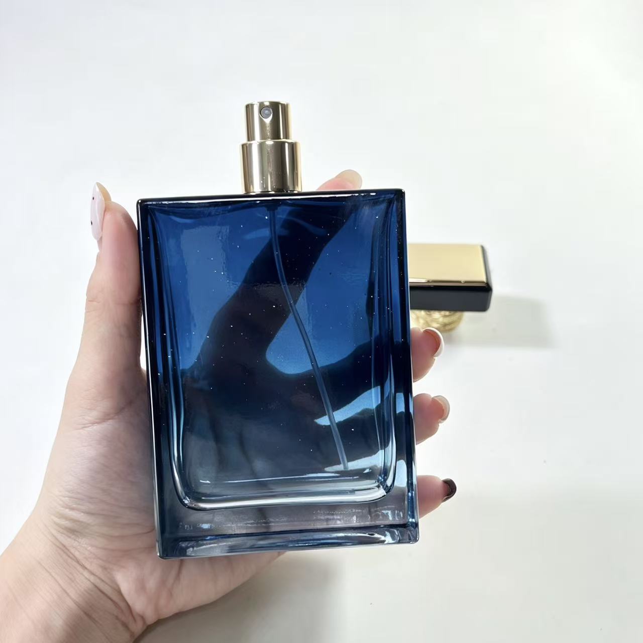 PERFUME BOTTLE