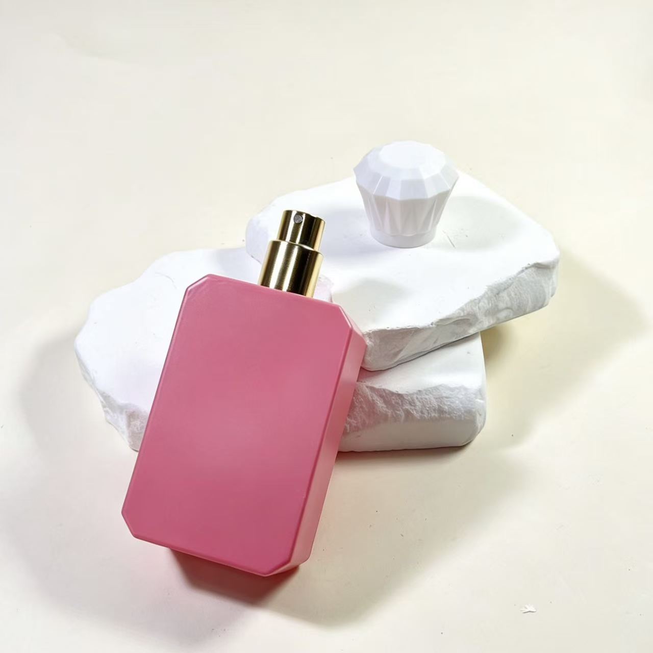 PERFUME BOTTLE