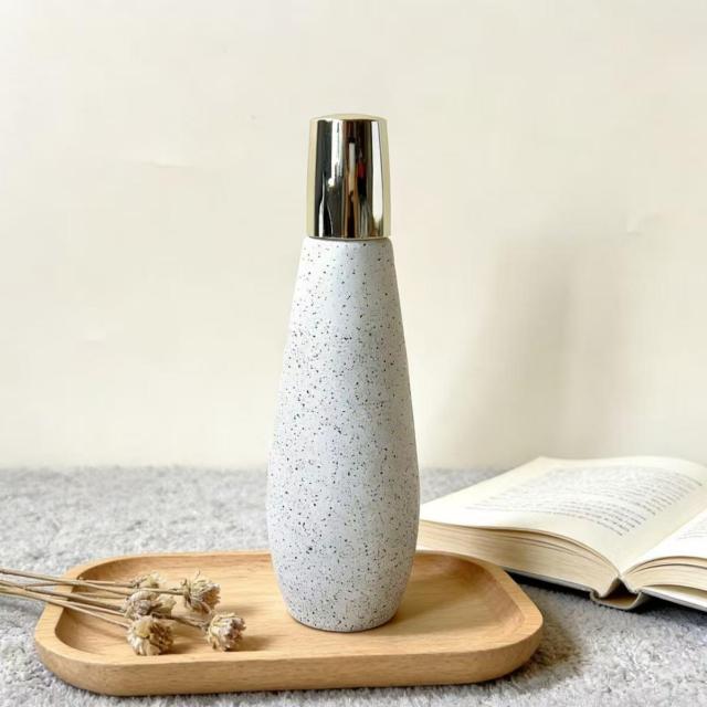 TONER BOTTLE