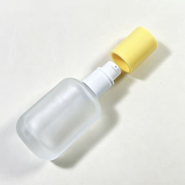 FOUNDATION BOTTLE