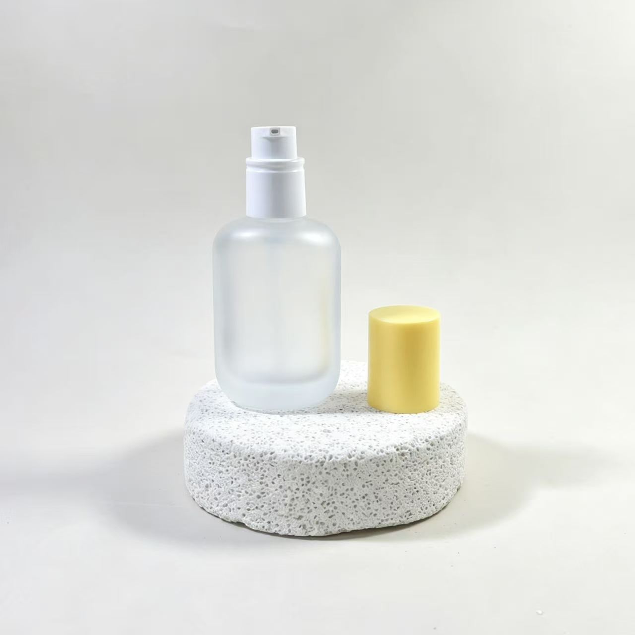 FOUNDATION BOTTLE