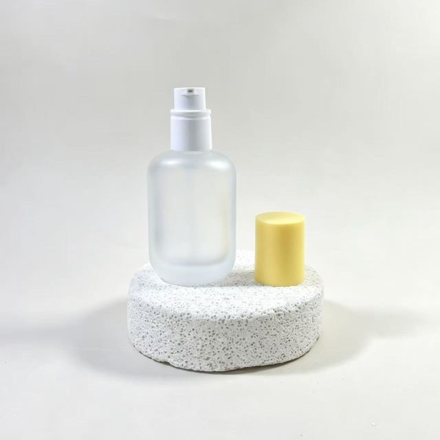 FOUNDATION BOTTLE