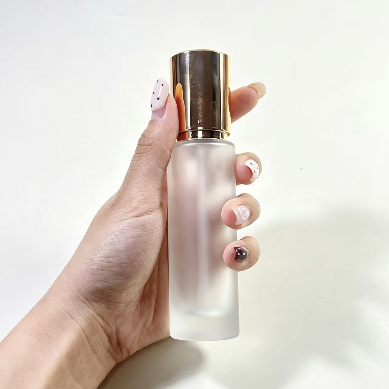FOUNDATION BOTTLE