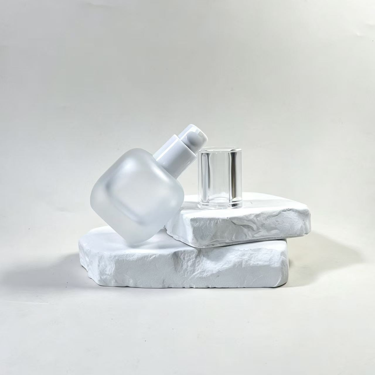 FOUNDATION BOTTLE