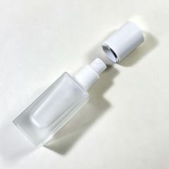 FOUNDATION BOTTLE
