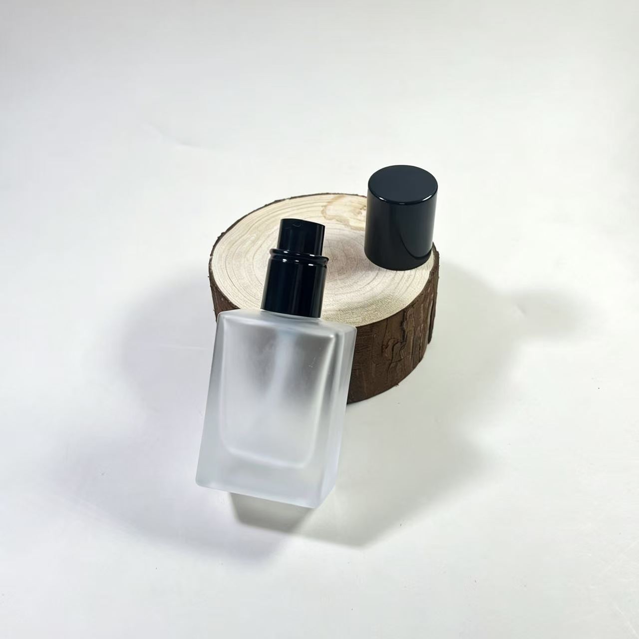 FOUNDATION BOTTLE