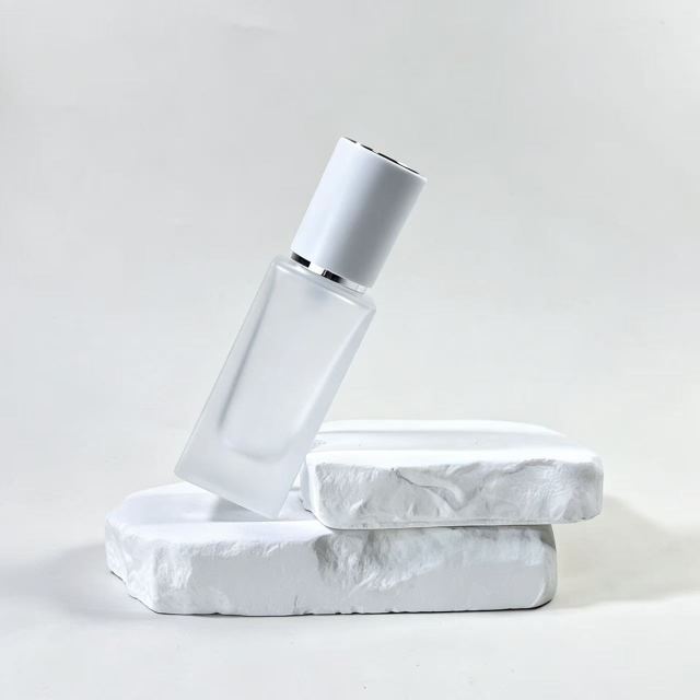 FOUNDATION BOTTLE